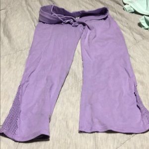 Purple hard tail Capri leggings